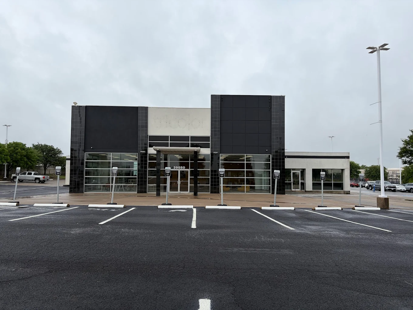 Flexcar South Dallas hub — Hub exterior